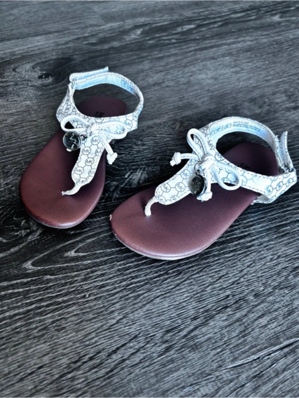 MICHAEL KORS Kids White Patterned T-Strap Sandals with Maroon Footbed